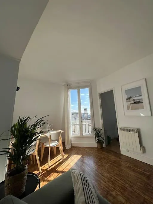 Apartment Parisien:luminosite, Confort, Mobilite Paris